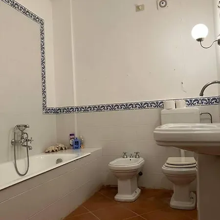 Hotel Holidays Mozart-monferrato *