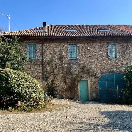 فندق Holidays Mozart-monferrato مونكالفو